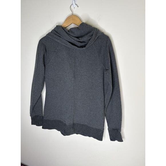 LL Bean Womens Size M Pullover Sweatshirt Cowl Neck Long Sleeves Thumb Hole Gray - Picture 3 of 6